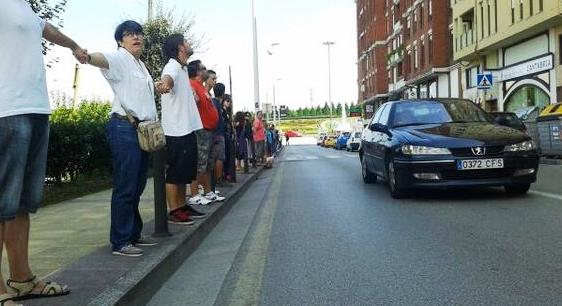 Emprendedores en La Carmencita, en Torrelavega (FOTO y foto de portada: ACPT)