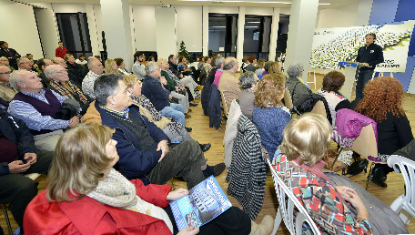 Iñigo De la Serna en la reunión con las asociaciones vecinales el pasado viernes.