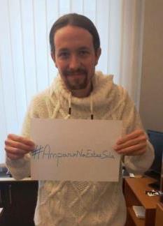 Pablo Iglesias ha difundido una foto apoyando a Amparo Pérez