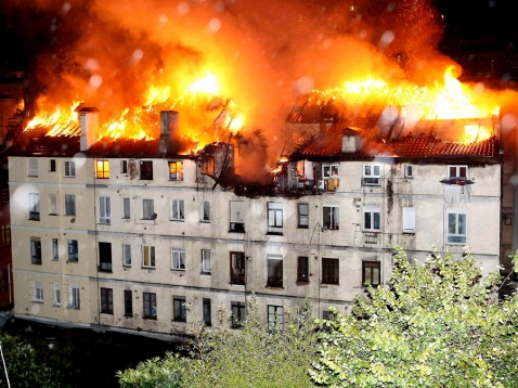 El incendio en la calle Tetuán en 2008.