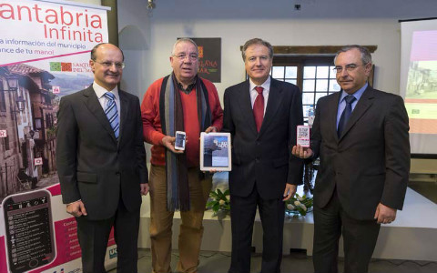 Juan Enrique Varona, Coordinación de Cantabria Campus Internacional (UC), Isidoro Rábago, alcalde de Santillana, Eduardo Arasti, consejero de Innovación, Industria, Turismo y Comercio y Fermín Llaguno, director general de Transporte y Comunicaciones del Ejecutivo regional.