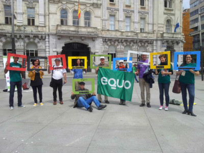 ... Y en Equo han tirado de ingenio para poder salir en la tele.