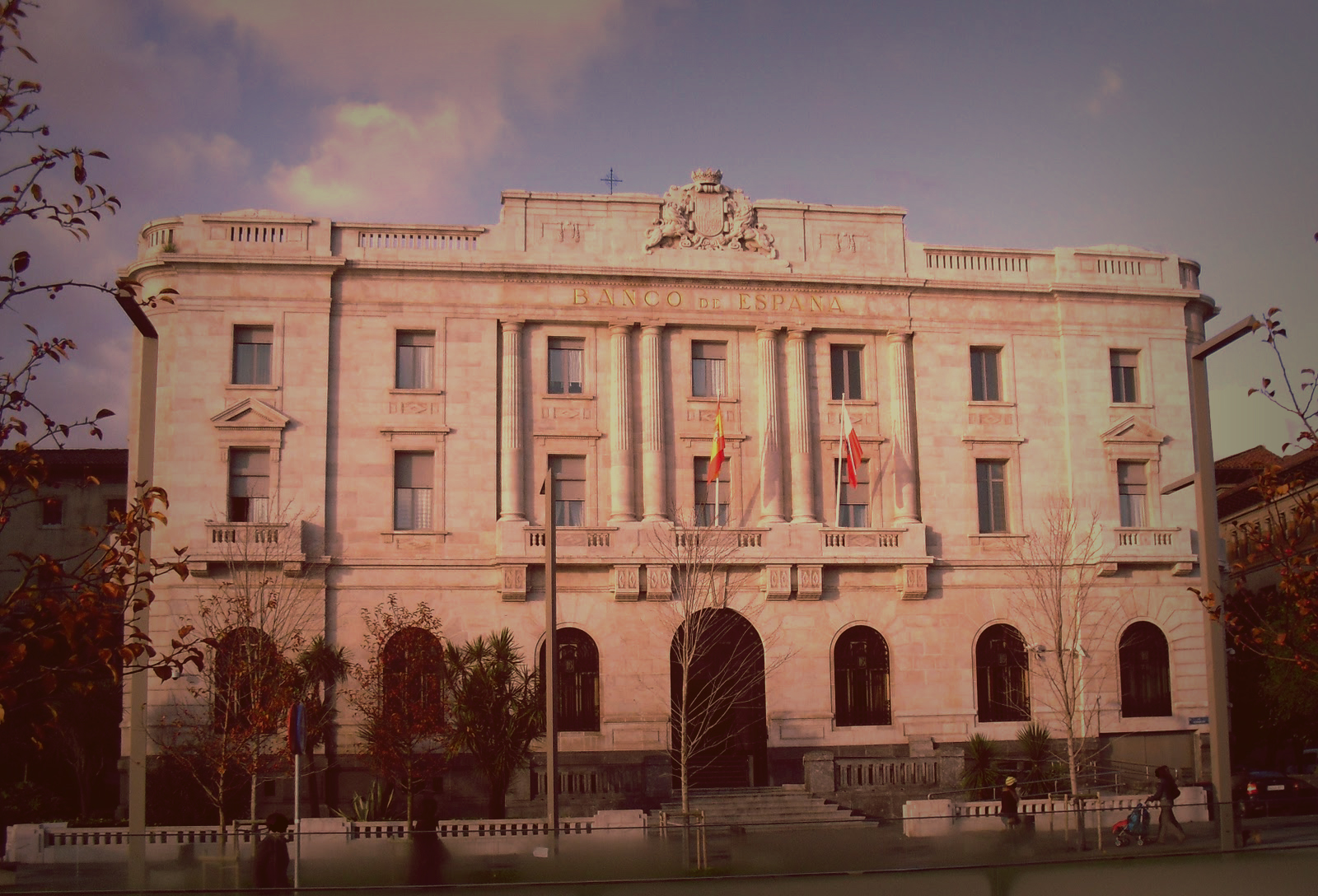El Ayuntamiento quiere promocionar el proyecto de Archivo en el Banco de España