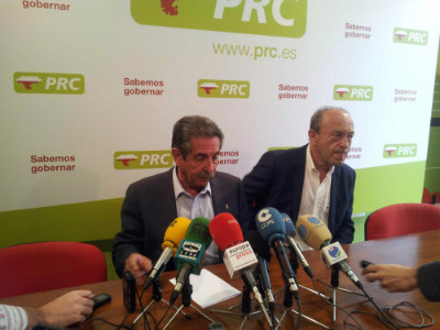 Miguel Ángel Revilla y Javier López Marcano en la rueda de prensa de este viernes.