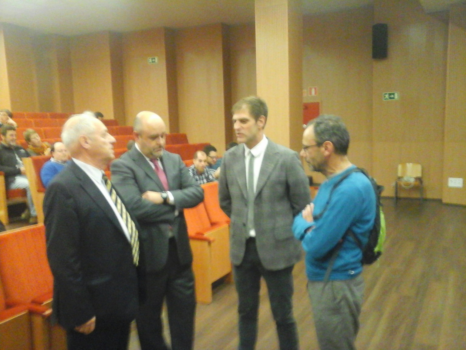 Participantes en la mesa redonda