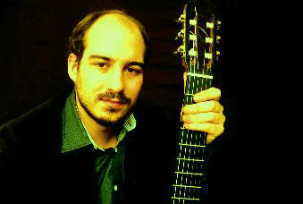 El guitarrista Jaime Velasco