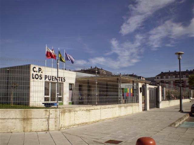 El Colegio Público 'Los Puentes' de Colindres.