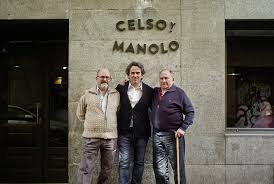 Carlos Zamora, del grupo Deluz, con Celso y Manolo