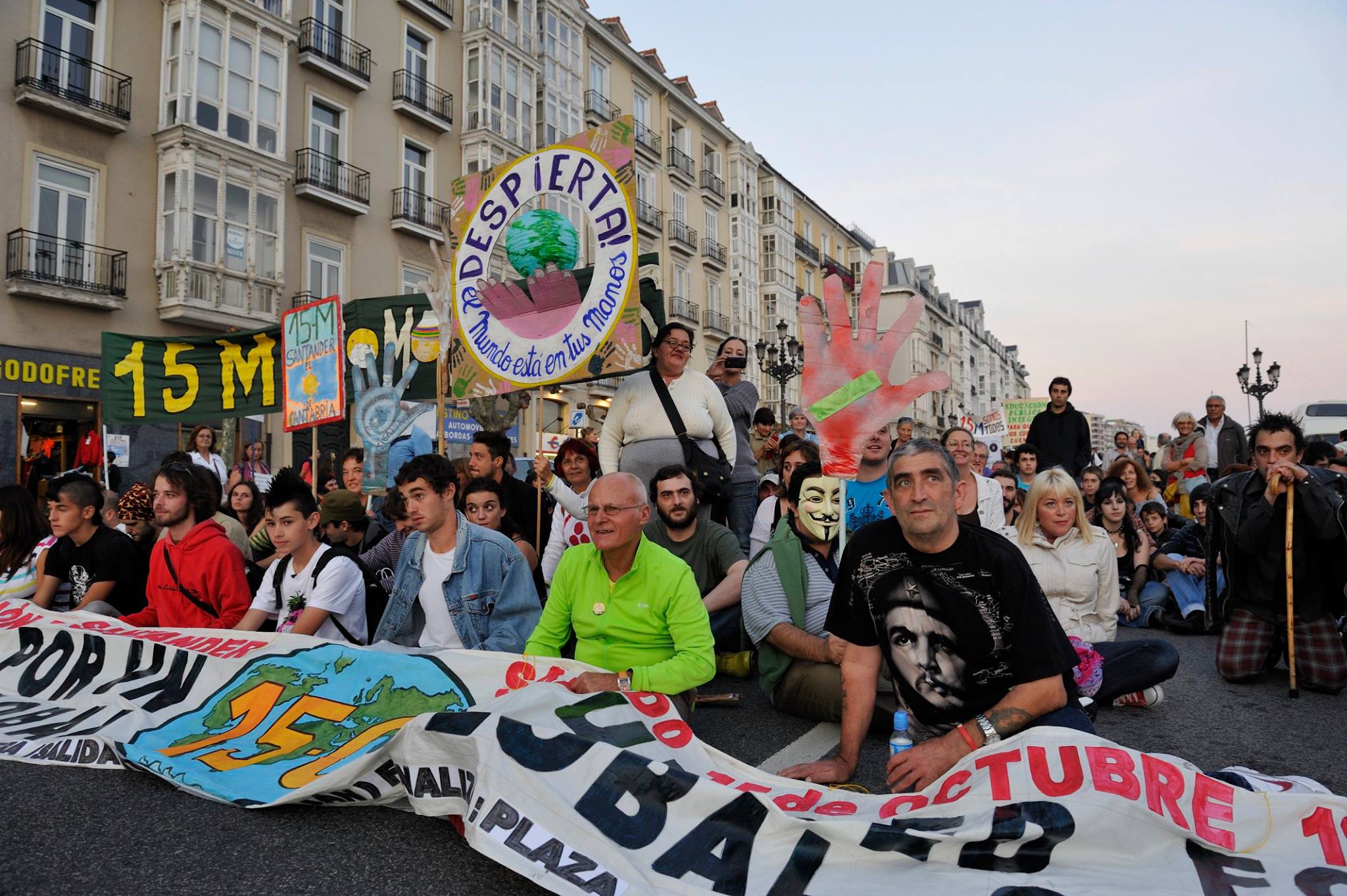 La manifestación que desembocó en el 15M (Foto: José Segarra)