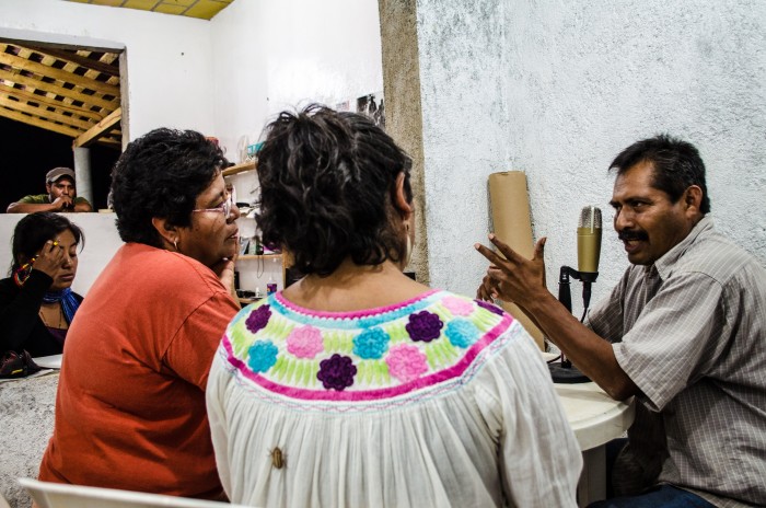 Radio Zapata durante sus emisiones.