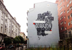 Mural "piensa con el corazón" calle Peña herbosa