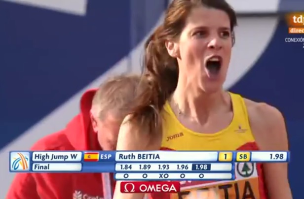 Ruth Beitia tras superar la marca de 1.98 de altura.