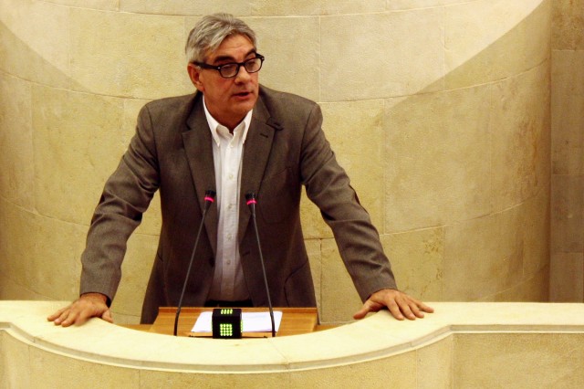 Eduardo Van den Eynde, portavoz del PP en el Parlamento cántabro.