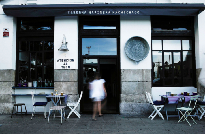 La tarberna El Machi es uno de los establecimientos que forman la asociación 'Las terrazas del Ferry'.