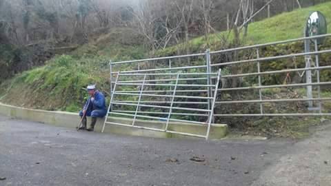 Imagen de Fidel, el ganadero cántabro al que le han sacrificado su cabaña ganadera