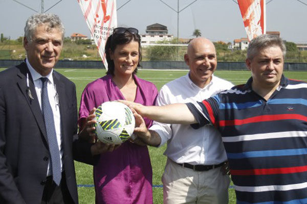 Ángel Mª Villar, Gema Igual, Manolo Higuera y José Ángl Peláez, en la inauguración de los remodelados campos de las Instalaciones Nando Yosu. Foto: Real Racing Club de Santander