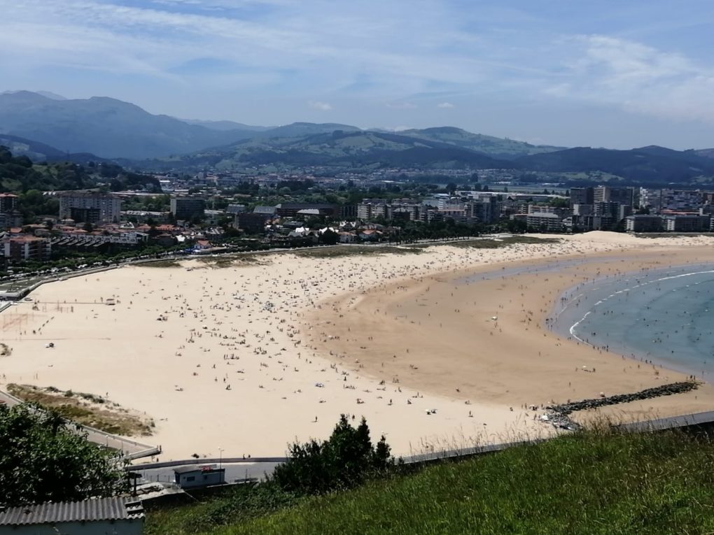 la-playa-salv-de-laredo-reconocida-con-la-q-de-calidad-el-faradio