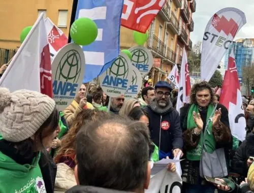 Manifestaci&oacute;n educaci&oacute;n